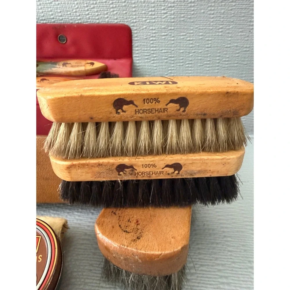 Vintage Kiwi Shoe Shine Kit‎ Horsehair Brushes Polish Travel Case